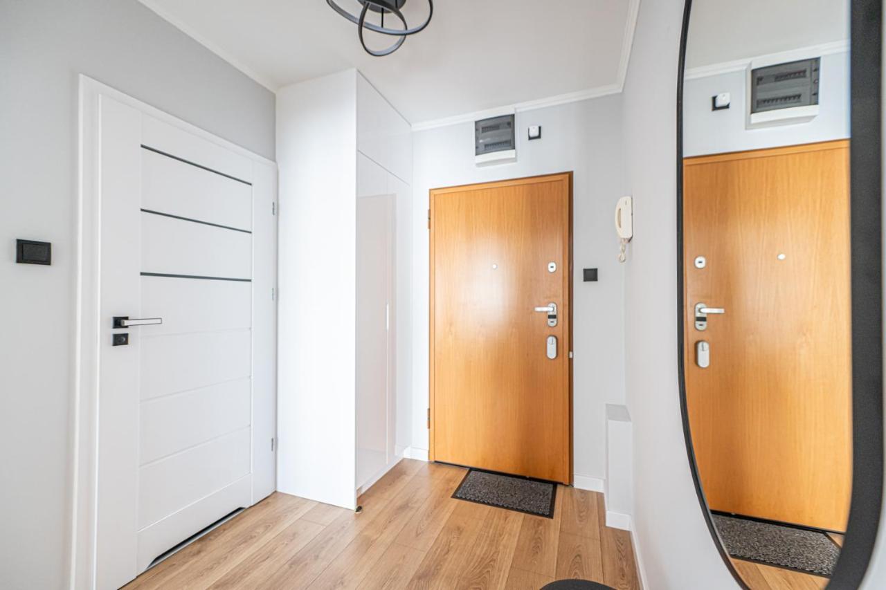 Apartment 24H With Free Garage And Ac Jagielly 5 Wrocław Zewnętrze zdjęcie